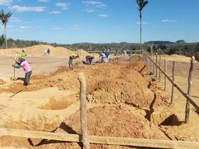 Prefeitura retoma construção de creche no bairro Mucambo