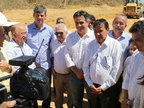 Governador visita obras nas BRs 135 e 235, no sul do estado