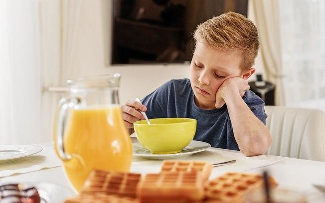 Entenda o que é fome oculta e como ela pode afetar seu filho