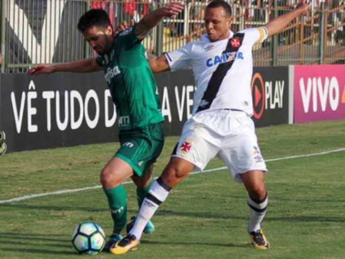 Palmeiras e Vasco empatam durante jogo em Volta Redonda