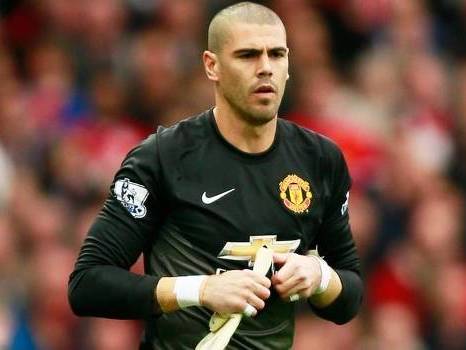 Ex-goleiro do Barça, decide se aposentar para virar apresentador