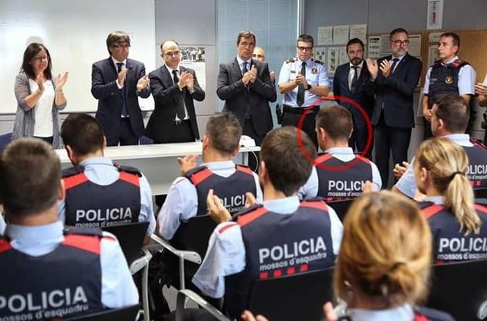 Polícia catalã mantém a identidade dele sob sigilo (Crédito: Twitter/SAP Mossos)
