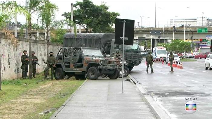 Operação no Rio de Janeiro (Crédito: Reprodução / TV Globo)