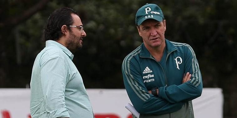 Após suspense, Cuca continua no comando do Palmeiras