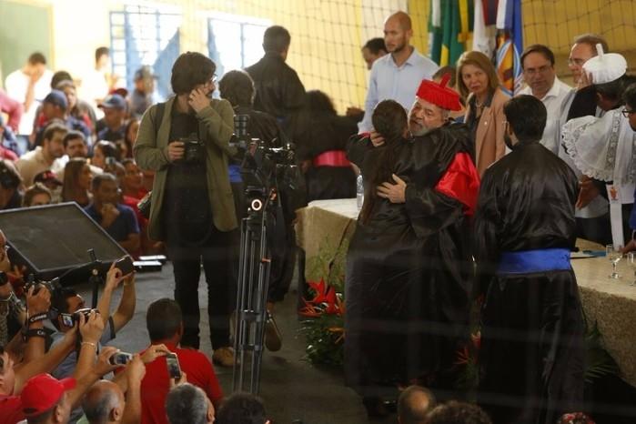 Lula recebe título Doutor Honoris Causa na Unieal (Crédito: Felipe Brasil)