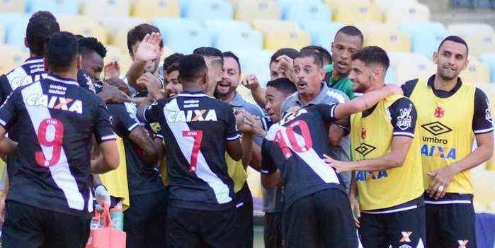 Com golaço de Ramon, Vasco bate o Fluminense e volta a vencer