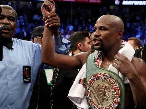 Mayweather, só com salário, leva quase R$ 2 milhões por soco