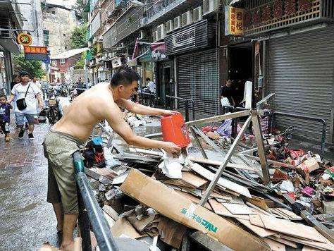 Tufão Hato deixa 16 mortos e 250 feridos em cidade da China