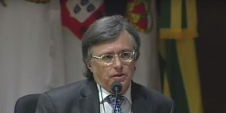 PF prende desembargador aposentado por compra e venda de sentenças