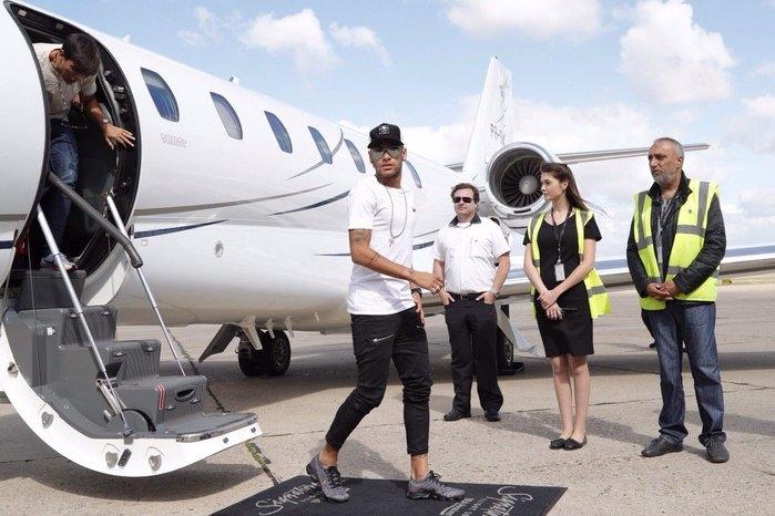 PSG anuncia Neymar camisa 10; veja como será a apresentação (Crédito: Reprodução/twitter PSG)