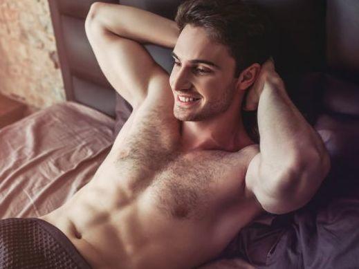 Saiba o que ocorre nos 4 estágios de excitação do homem no sexo
