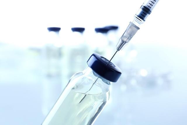 Homens e mulheres entre 15 e 26 anos podem se vacinar contra HPV