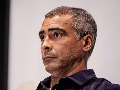 Romário diz que, se jogasse, poderia desbancar Messi e CR7