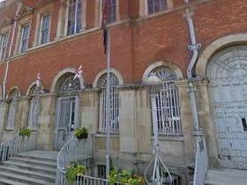 Homem de 102 anos é condenado por estupro ocorrido em 1970