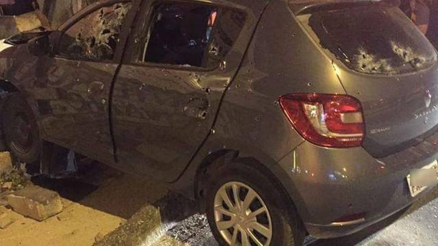 Quatro corpos são encontrados dentro de carro ma z. Oeste do Rio