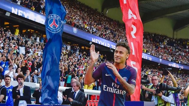 Neymar vai encher o estádio, mas não será barato (Crédito: Getty)