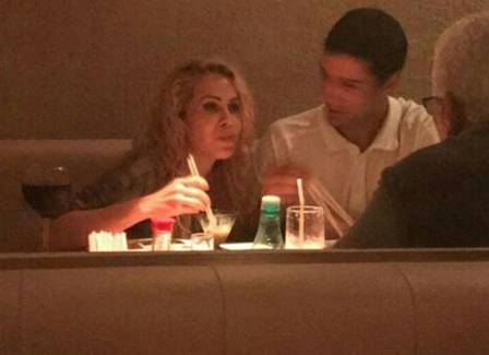 Joelma é flagrada com almoçando com o novo namorado (Crédito: Reprodução)