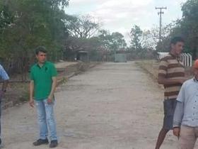 Prefeito acompanha recuperação de calçamentos