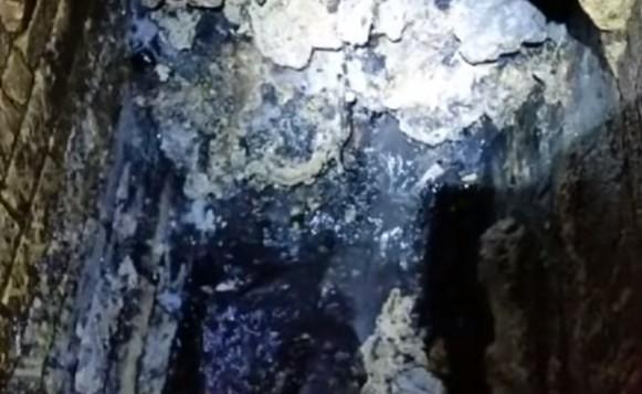 'Fatberg' de 130 toneladas é achado na rede de esgoto de Londres (Crédito: Reprodução)