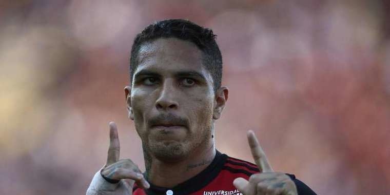 Flamengo vence Sport com boa atuação de Guerrero e entra no G4