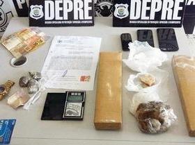 Irmãos são presos com drogas na casa de Capitão da PM