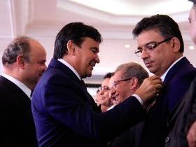 Autoridades recebem medalhas por melhorias do trânsito no Piauí