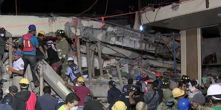 Terremoto mata mais de 20 crianças em escola na Cidade do México