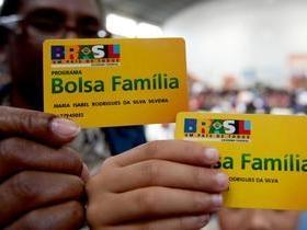 Governo quer incentivar a saída de beneficiários do Bolsa Família
