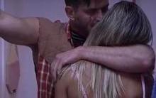 “A Fazenda”: Marcos Harter e Ana Paula Minerato se beijam; foto!