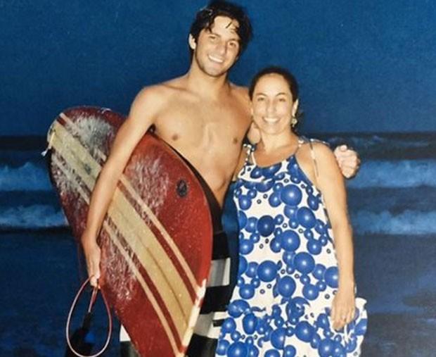 Cissa com o filho (Crédito: Reprodução)