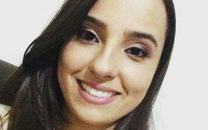 Beatriz Pires Cardoso morreu após ser atingida na cabeça por aparelho dentro da UTI (Crédito: Reprodução)