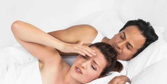 Dor durante o sexo é normal? Especialistas explicam motivos