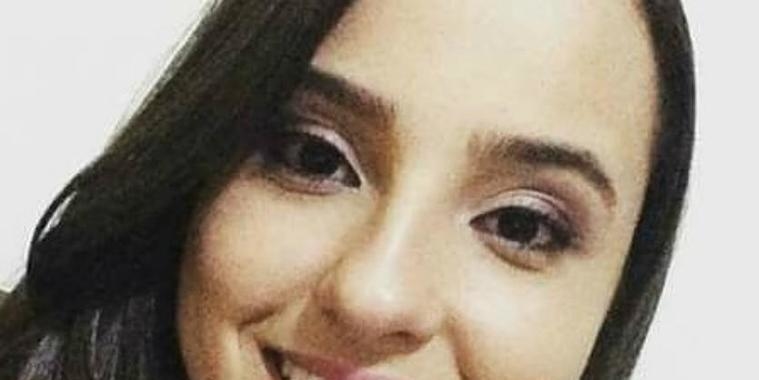Jovem internada em UTI morre após equipamento cair em sua cabeça