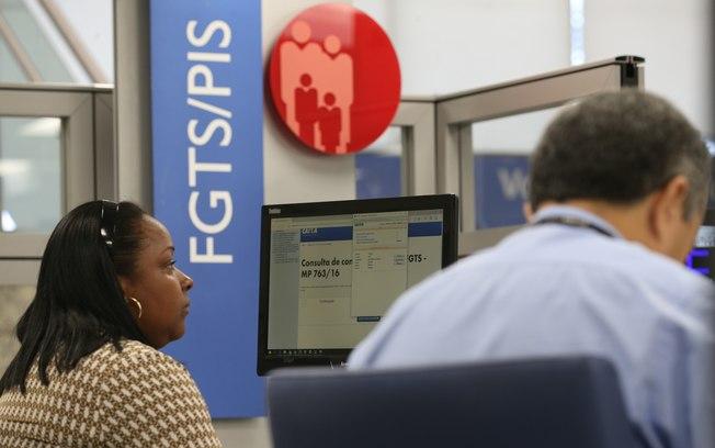 PIS/Pasep: Ministério do Trabalho lança aplicativo para facilitar a consulta ao abono salarial (Crédito: Fabio Rodrigues Pozzebom/Agência Brasil)