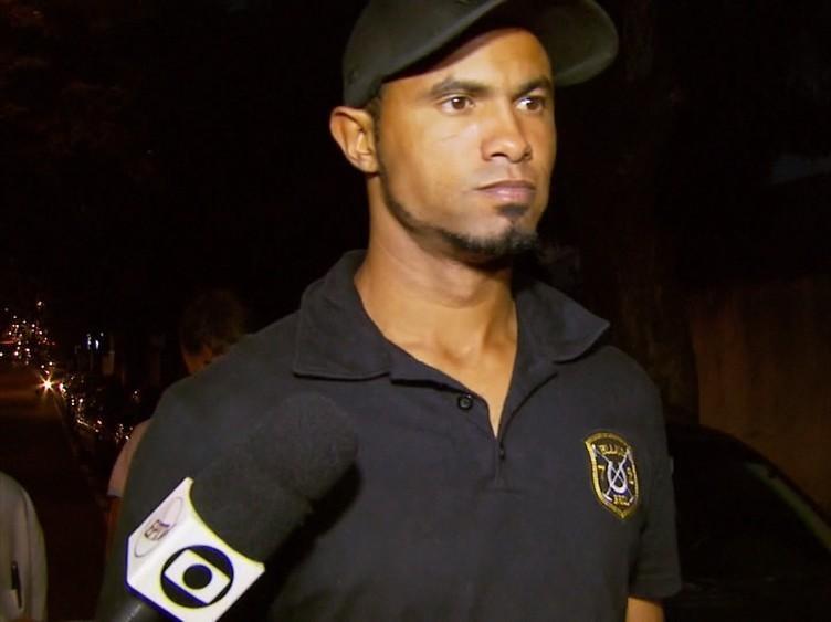 Desembargadores reduzem pena de goleiro Bruno em 18 meses