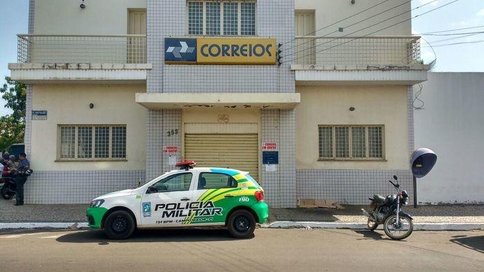 Agência dos Correios em Campo Maior foi invadida por bandidos (Crédito: Campomaioremfoco)