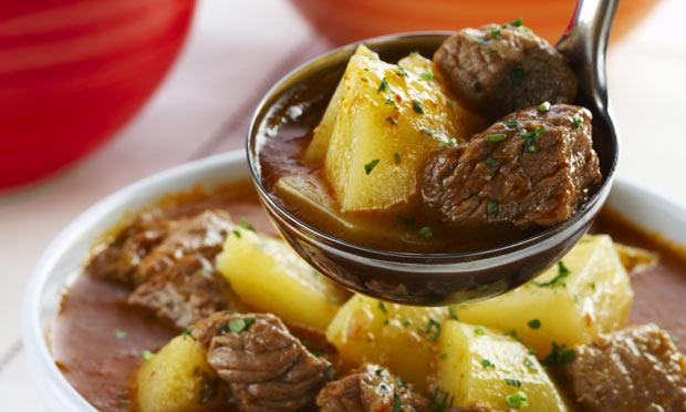 Receita: Carne de panela econômica (Crédito: Reprodução)