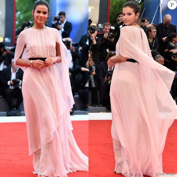 Bruna Marquezine no Festival de Veneza (Crédito: Getty Images)