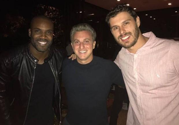 Luciano Huck comemora aniversário com festa cheia de famosos (Crédito: Reprodução/Instagram)