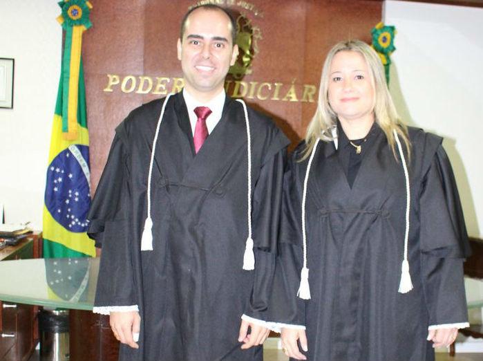 Novos juízes substitutos Sandro Rodrigues e Rita de Cássia da Silva (Crédito: TJ-PI)