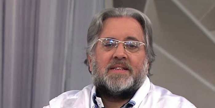 Leão Lobo relembra estupro coletivo: "Me senti muito culpado"