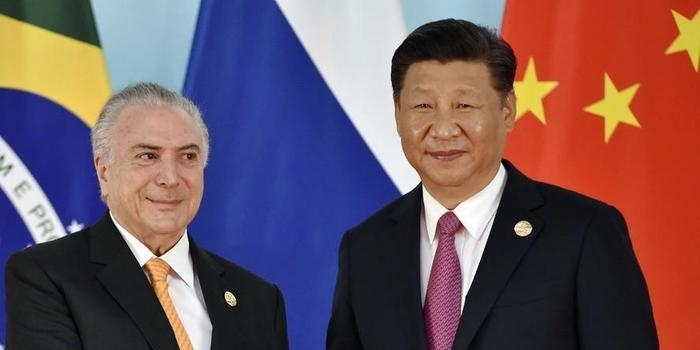 Michel Temer é recebido por presidente chinês em encontro do Brics