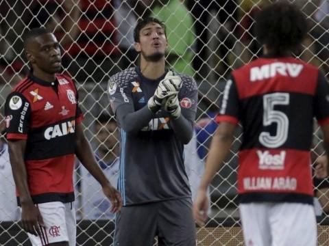Paquetá brilha, Thiago falha e Flamengo empata com o Cruzeiro