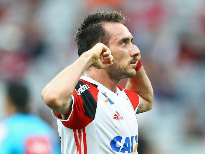 Mancuello deixa o Flamengo e é o novo contratado do Cruzeiro