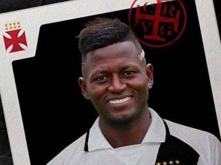 Vasco anuncia a contratação do atacante Riascos