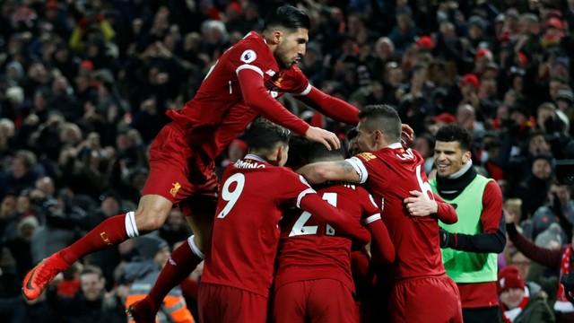 Liverpool acaba com invencibilidade do City no Campeonato Inglês
