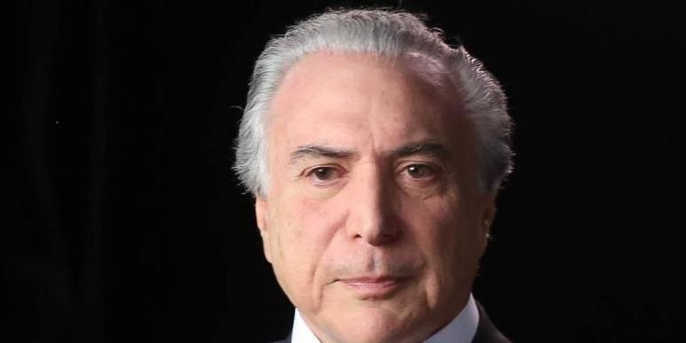 Presidente Temer afasta 4 vice-presidentes da Caixa por 15 dias