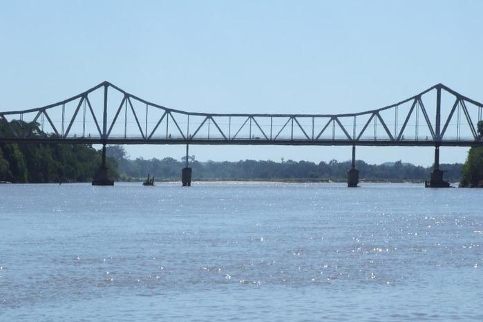 Ponte João Luis Ferreira, que liga Teresina a Timon (Crédito: Folhadobico)