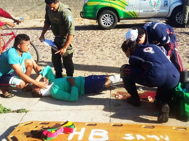 Motociclista fica ferido após colidir com veículo em Parnaíba