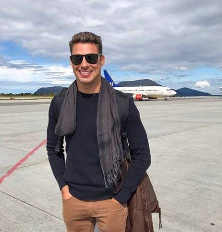 Cauã Reymond afirma que vai processar autor de foto dele nu em casa